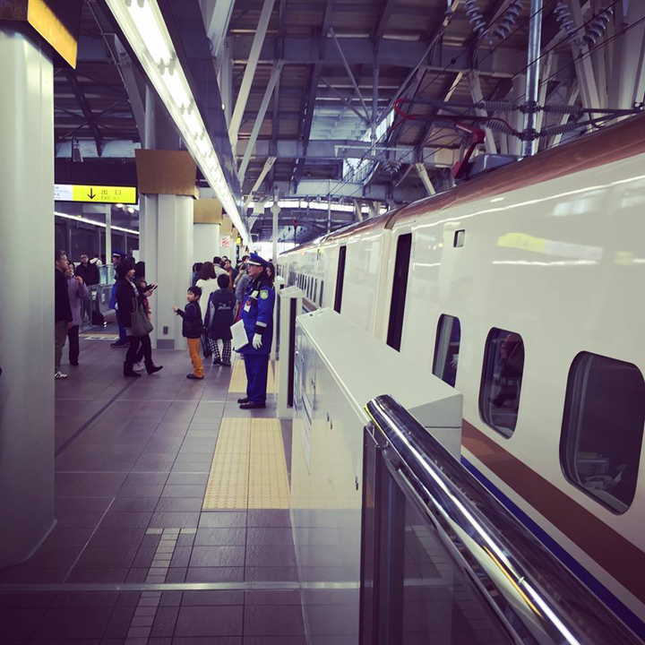 hokuriku_shinkansen2